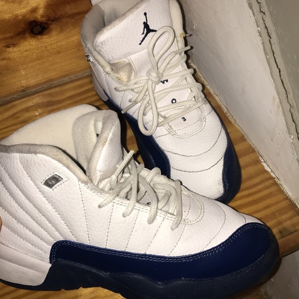 Air Jordan 12 ‘French blue’